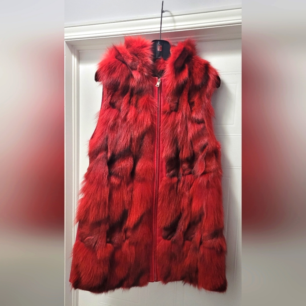 Women's Fox Vest with Leather Hood